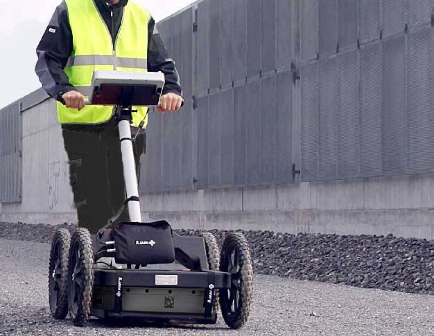 Read more about the article Benefits of Using Ground Penetrating Radar