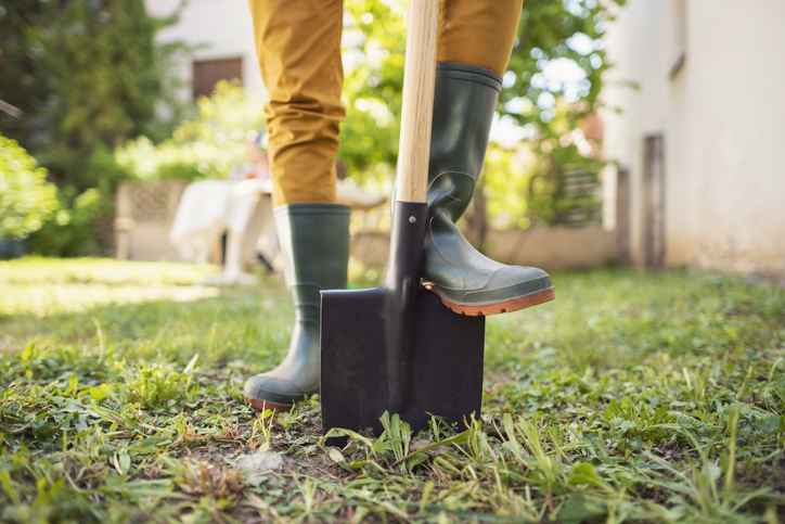 Read more about the article When Should You Call A Utility Locator?